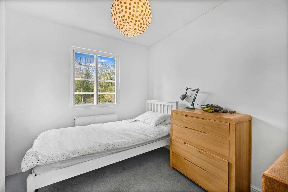 3 bedroom House for sale in Ludlow Way-view11