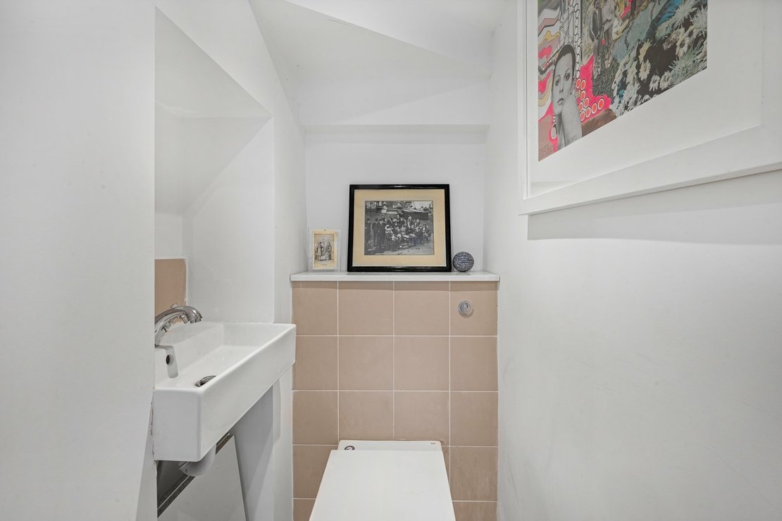 3 bedroom House for sale in Ludlow Way-view16