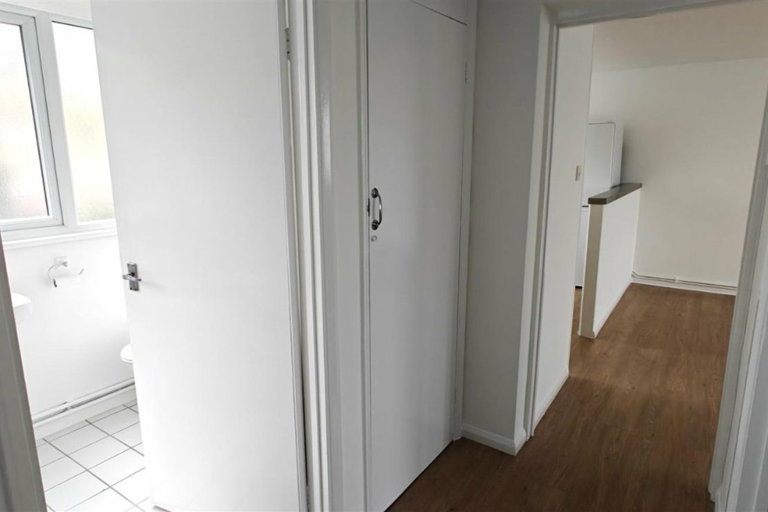 Flat for sale in Lyndum Court-view15