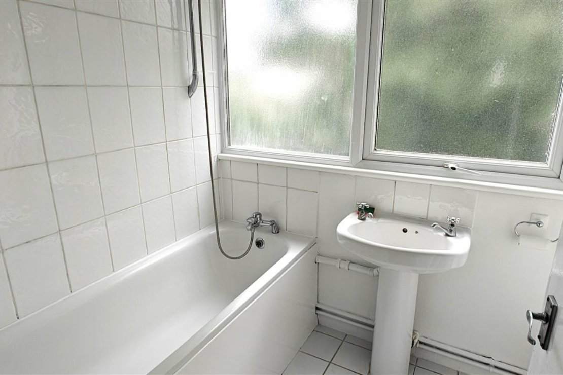 Flat for sale in Lyndum Court-view16
