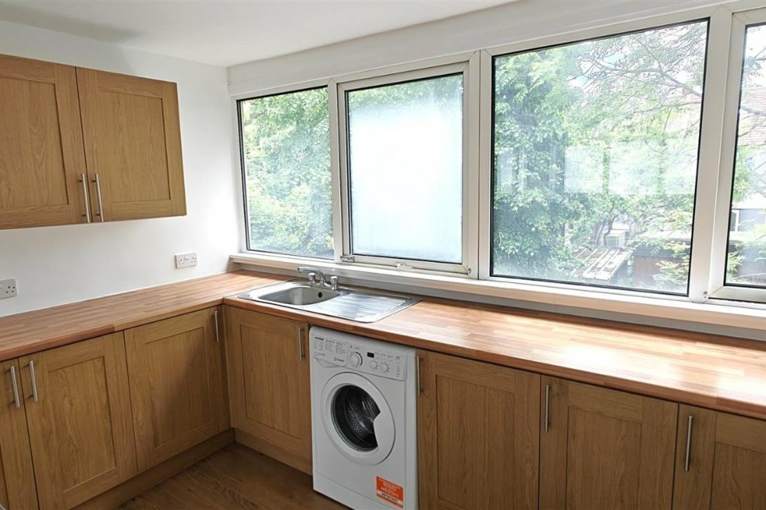 Flat for sale in Lyndum Court-view3