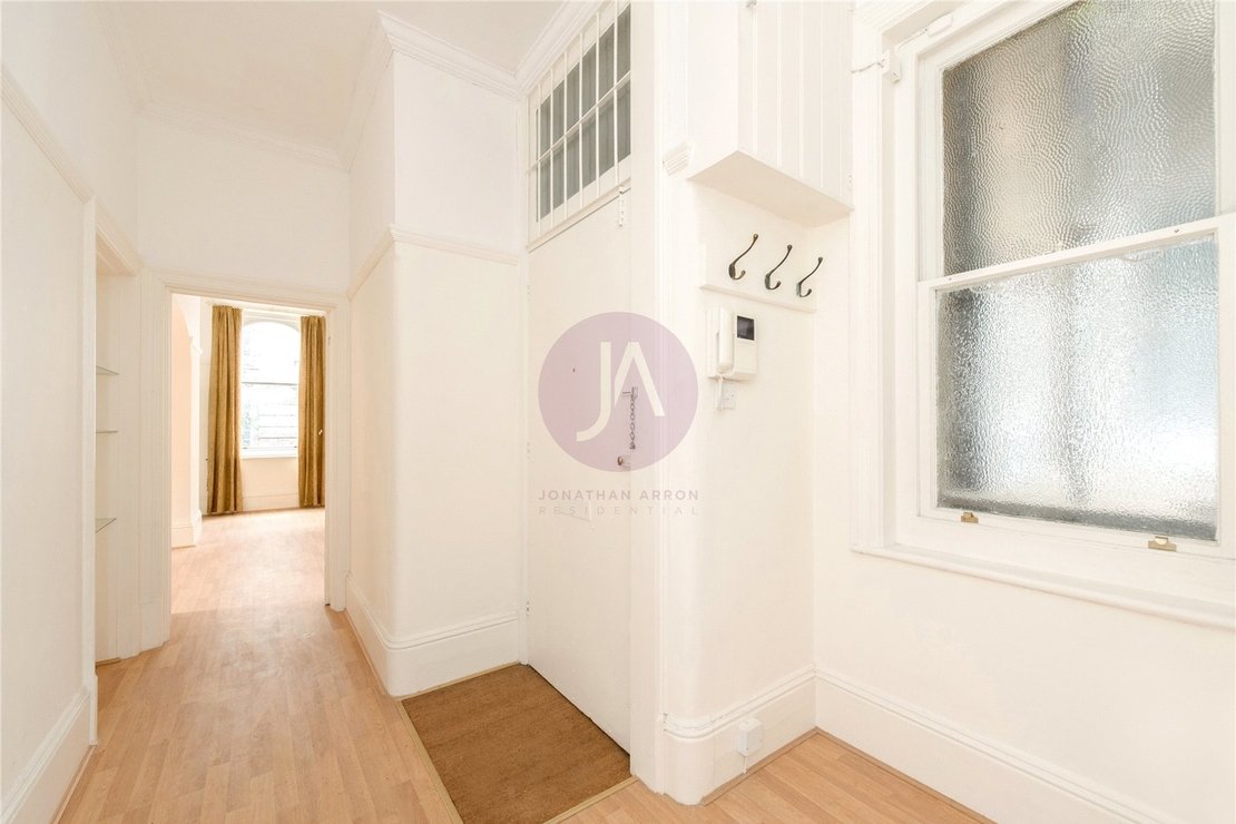 2 bedroom Flat for sale in Nottingham Mansions-view10