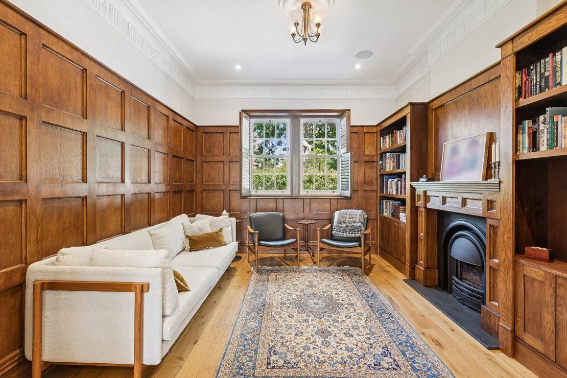 6 bedroom House for sale in Oakhill Avenue-view5