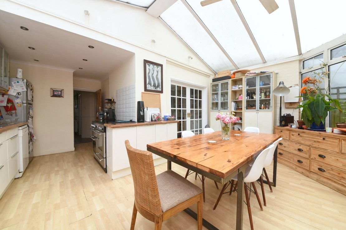 4 bedroom House for sale in Orchard Avenue-view3