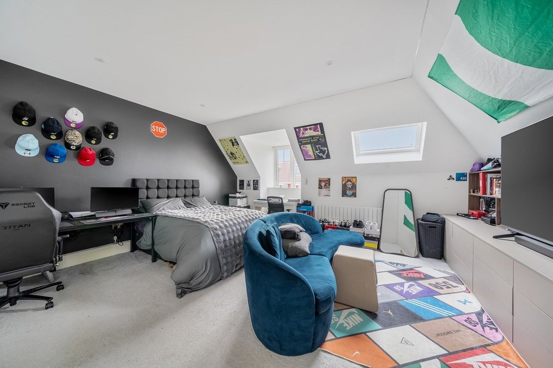 4 bedroom House,Newhome for sale in Portsdown Avenue-view14