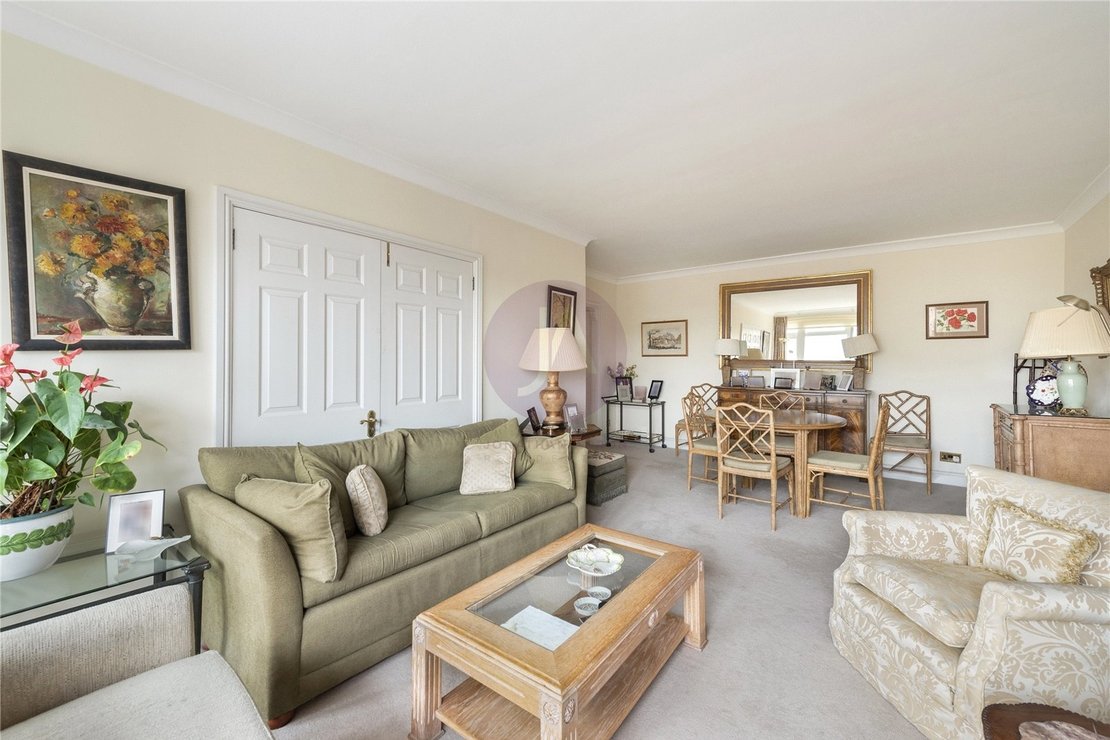 2 bedroom Flat for sale in Sheringham-view10