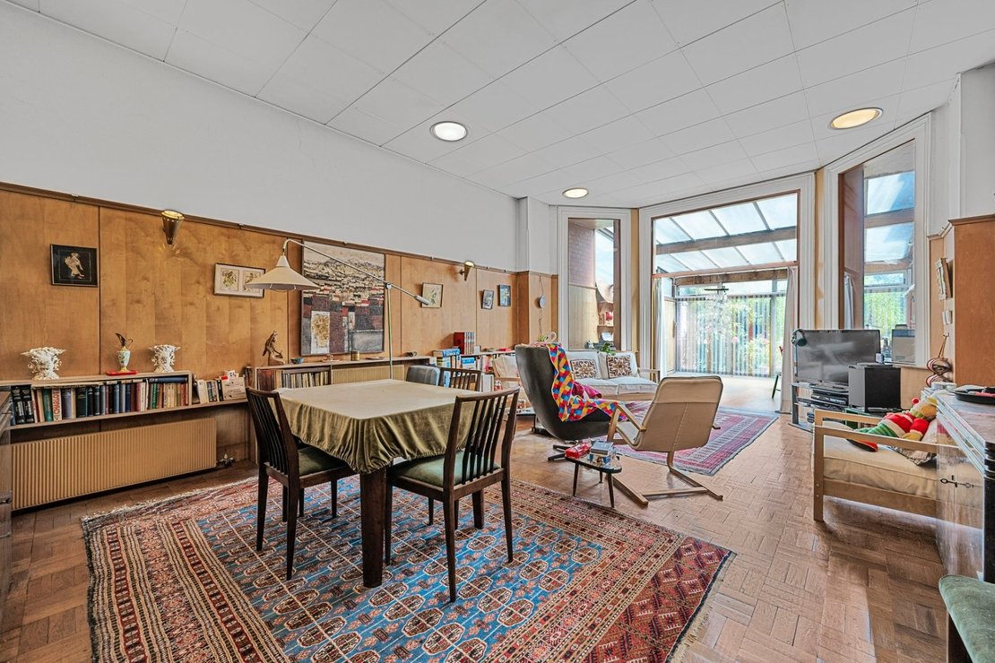 House for sale in Shoot Up Hill-view4