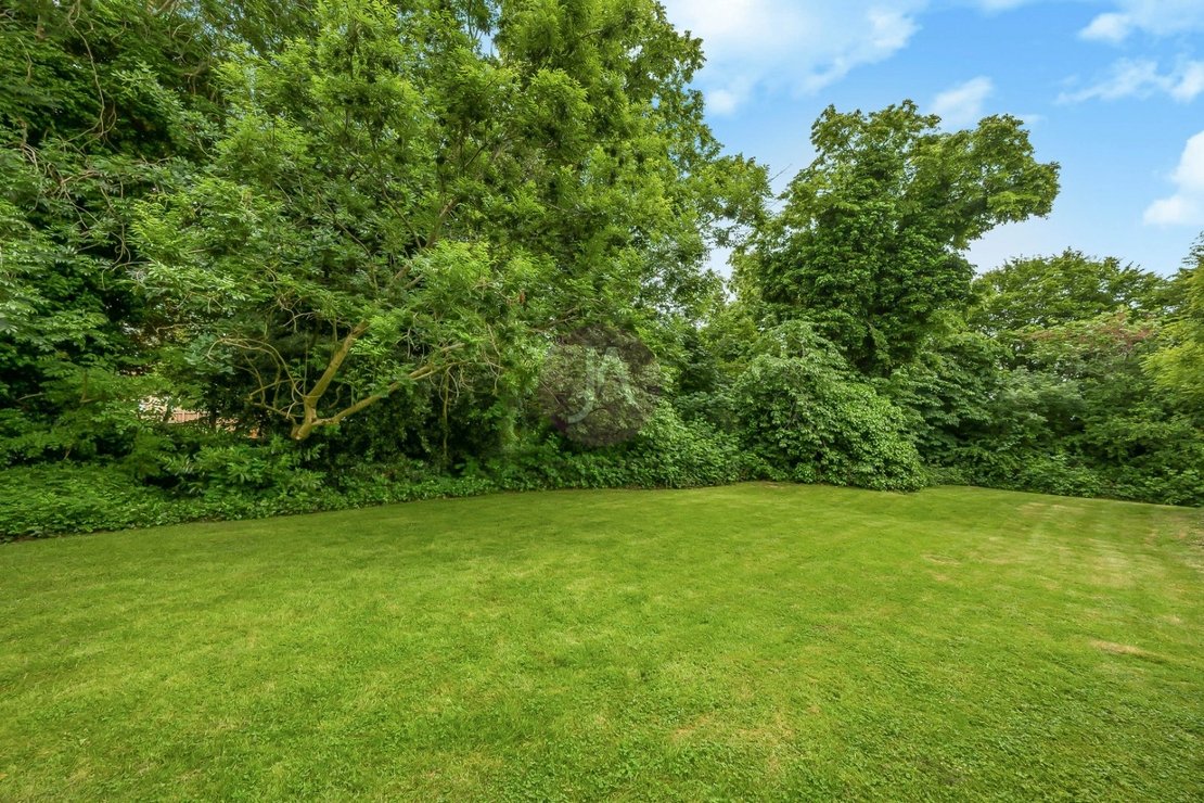 2 bedroom Flat for sale in St Anns Court-view13