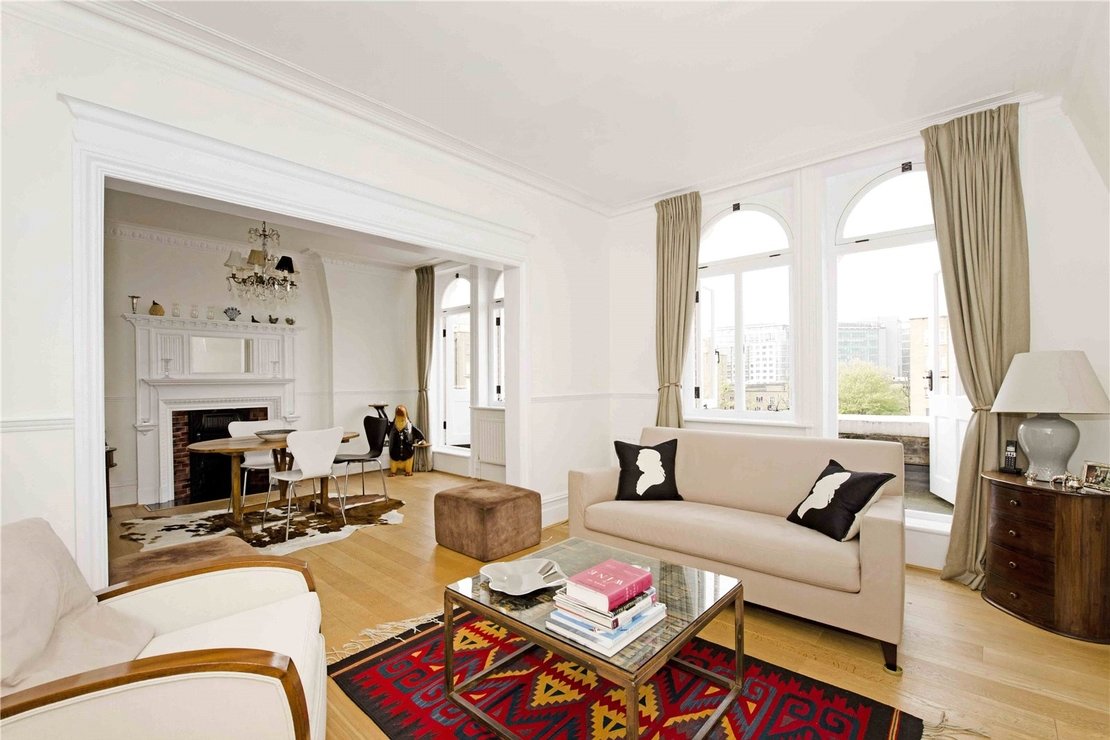 3 bedroom Flat for sale in St Marys Mansions-view2