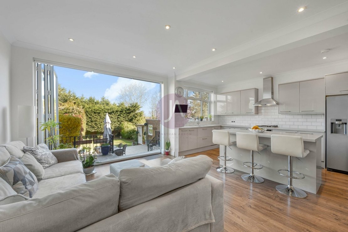 3 bedroom House for sale in The Orchard-view1