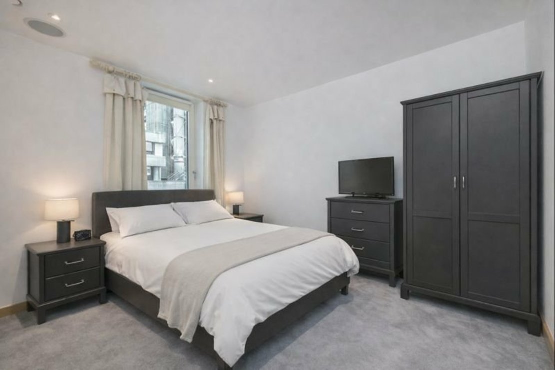 2 bedroom Flat for sale in The Panoramic-view6