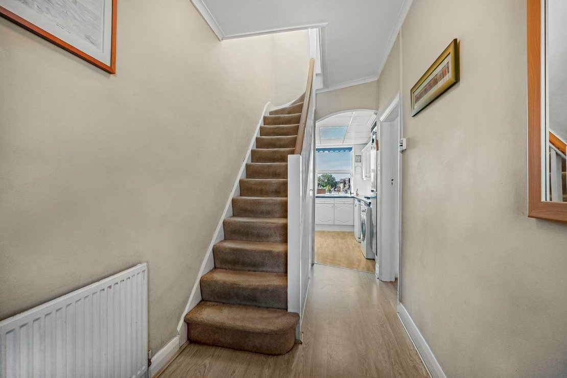 3 bedroom House for sale in Warwick Avenue-view14