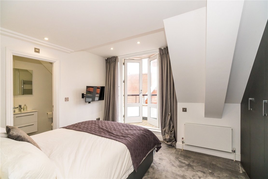 2 bedroom Flat for sale in Westfield-view4