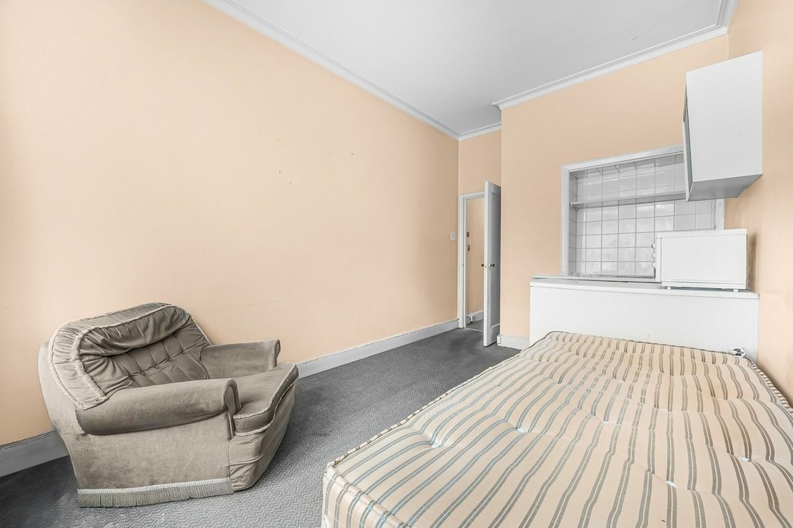 Flat for sale in William Court-view5