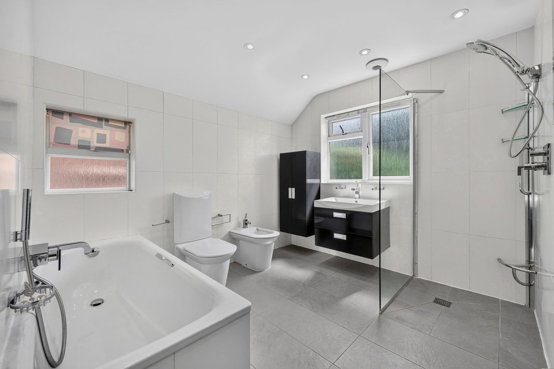 3 bedroom House for sale in Winscombe Way-view6