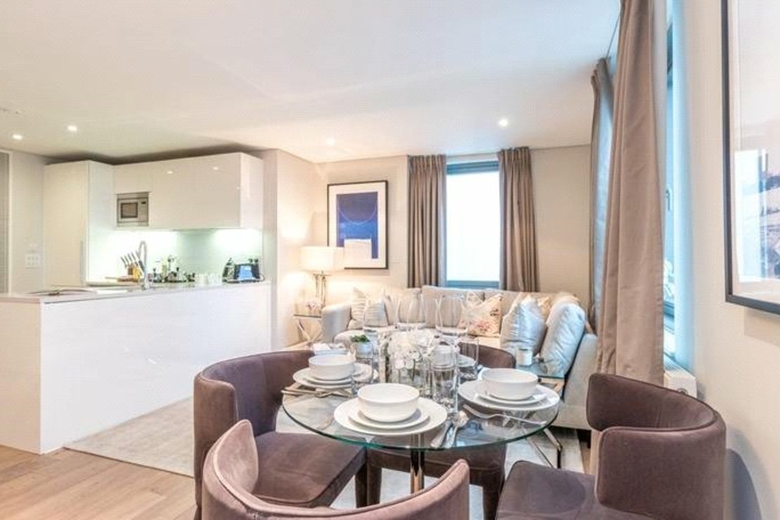 3 bedroom Flat,Newhome to rent in 4B Merchant Square East-view5