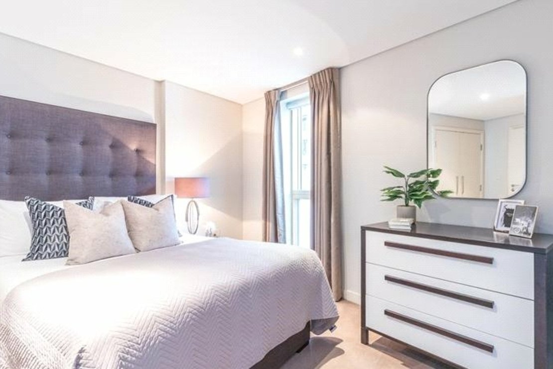 3 bedroom Flat,Newhome to rent in 4B Merchant Square East-view6