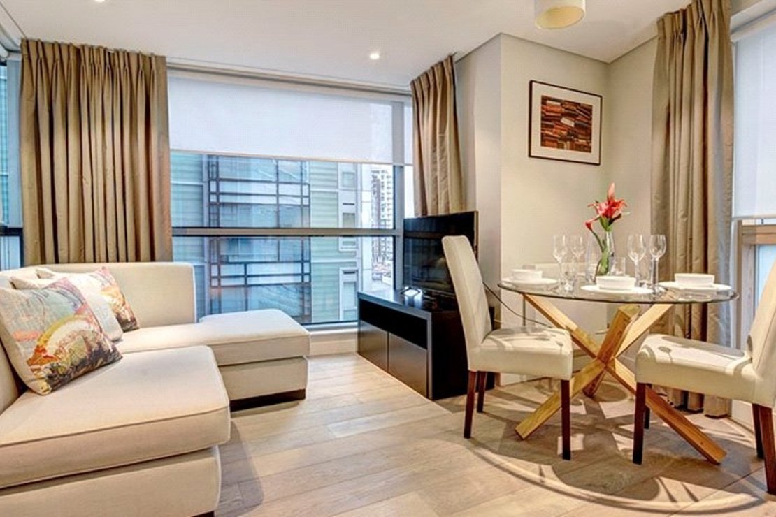 3 bedroom Flat to rent in 4B Merchant Square East-view1