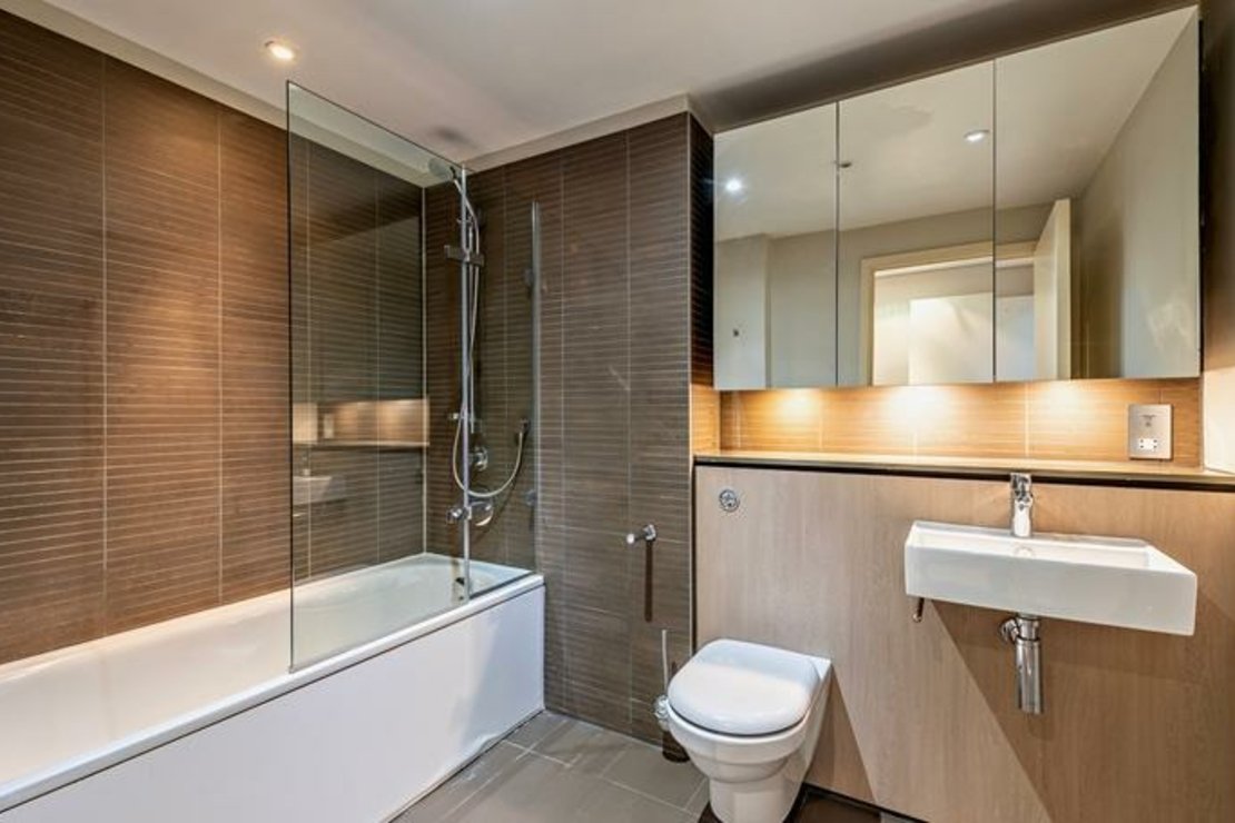 3 bedroom Flat,Newhome to rent in 4B Merchant Square East-view6