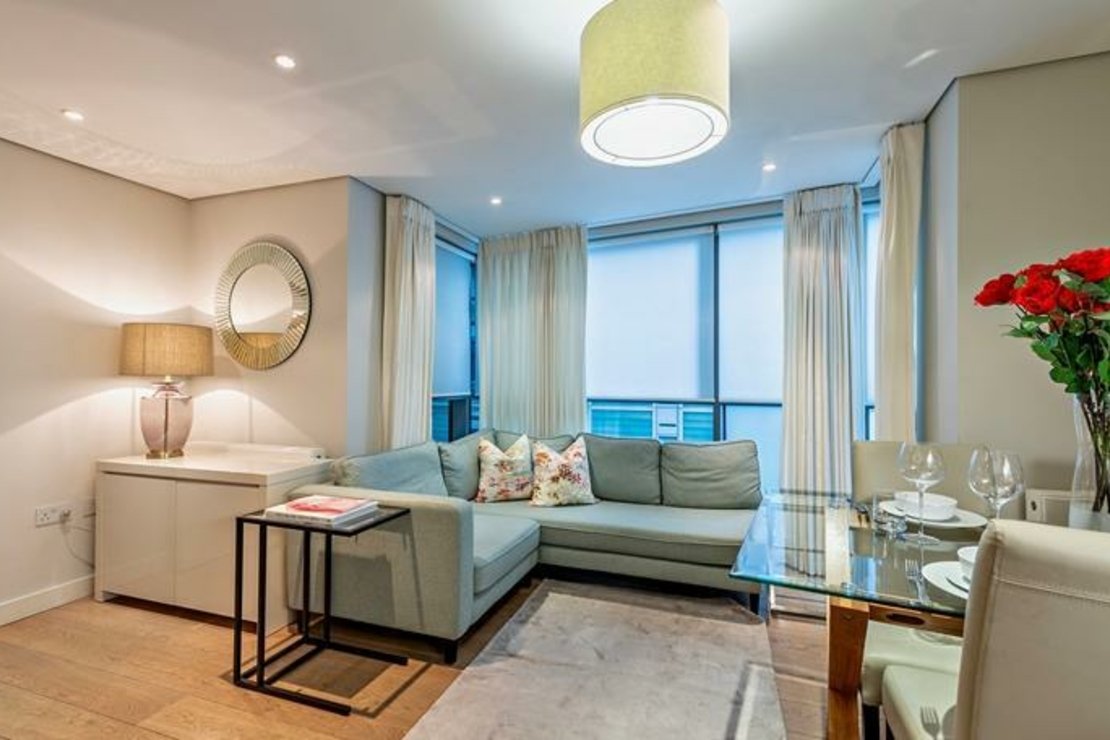 3 bedroom Flat,Newhome to rent in 4B Merchant Square East-view1