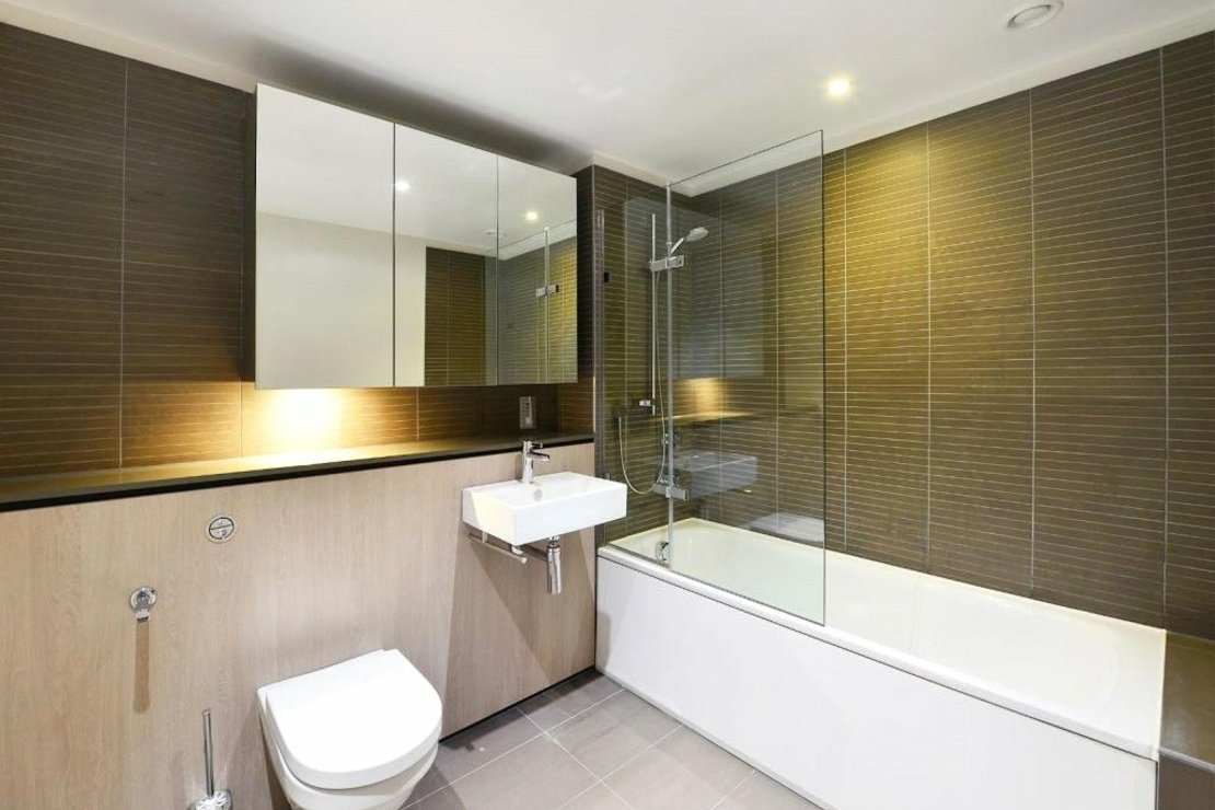 3 bedroom Flat,Newhome to rent in 4B Merchant Square East-view10