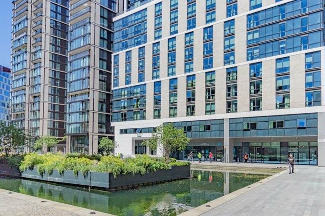 3 bedroom Flat,Newhome to rent in 4b Merchant Square East-view10