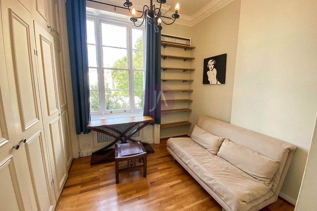2 bedroom Flat to rent in Abbey Road-view9