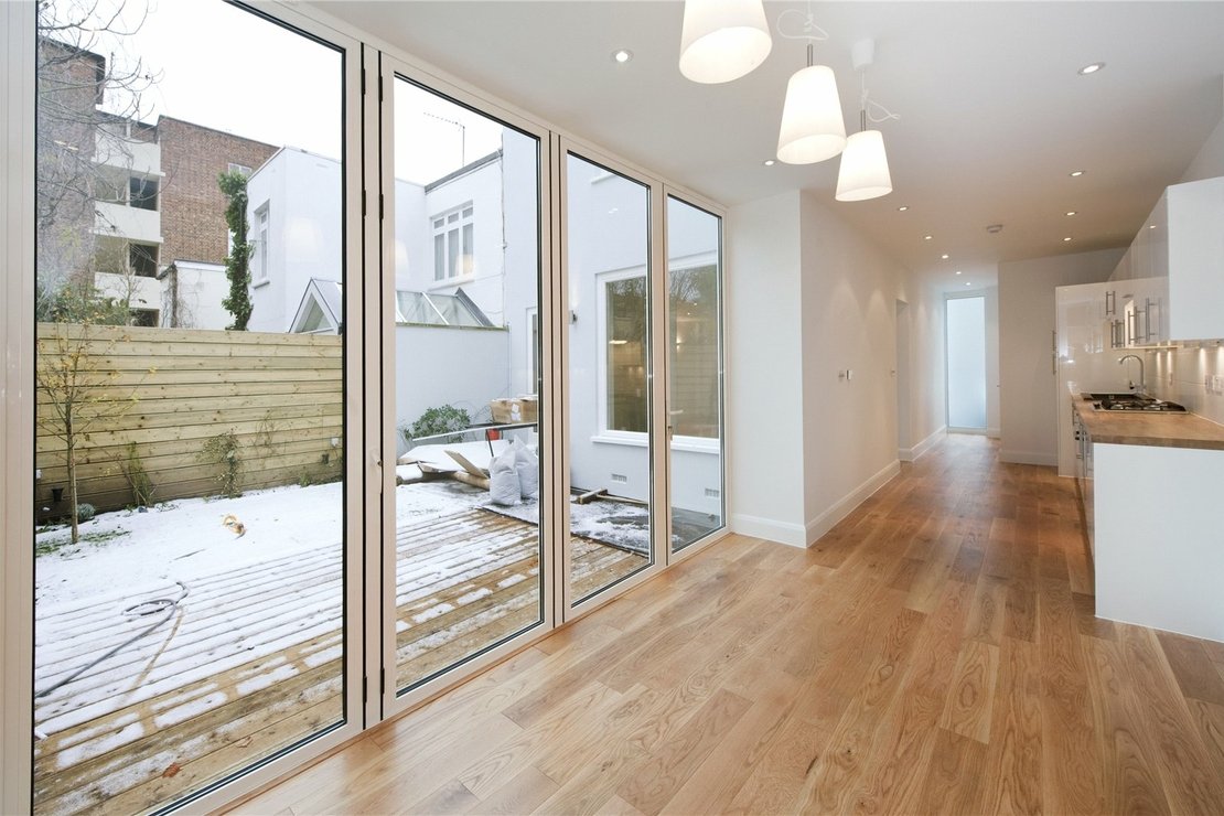 3 bedroom House to rent in Abercorn Cottages-view2
