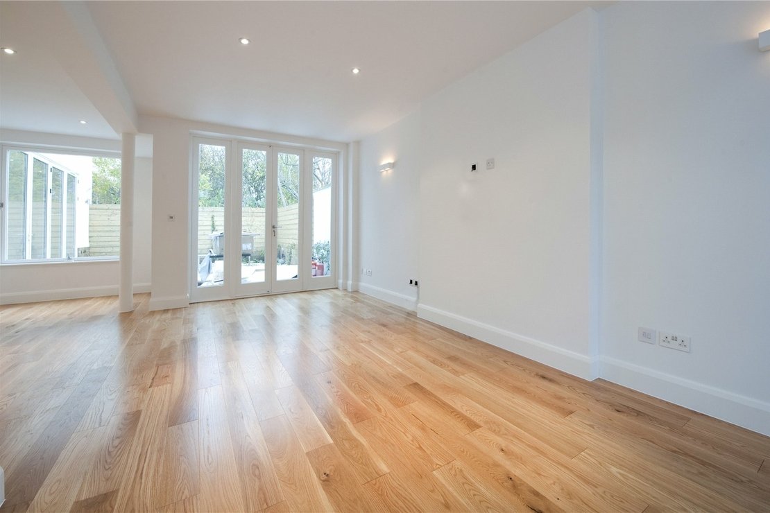3 bedroom House to rent in Abercorn Cottages-view3