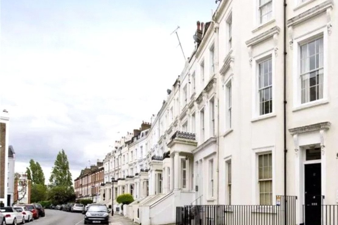 1 bedroom Flat to rent in Alma Square-view1