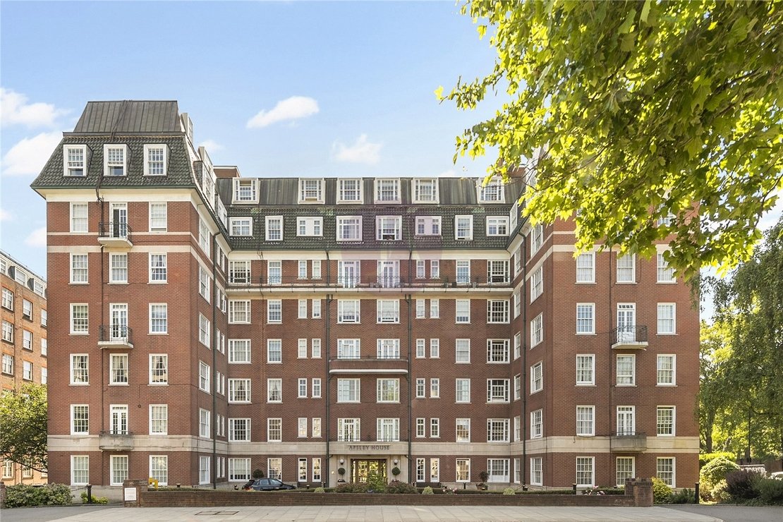 3 bedroom Flat to rent in Apsley House-view1