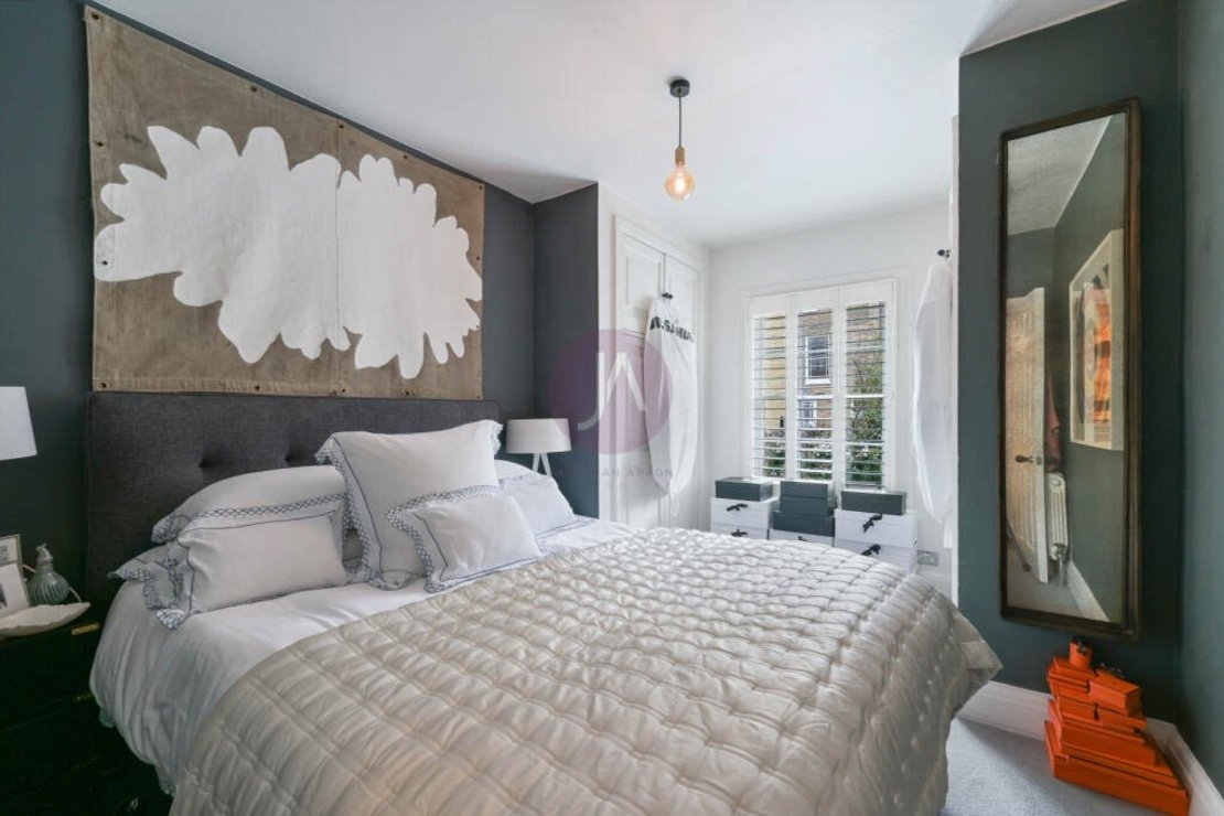 1 bedroom Flat to rent in Bassett Road-view7