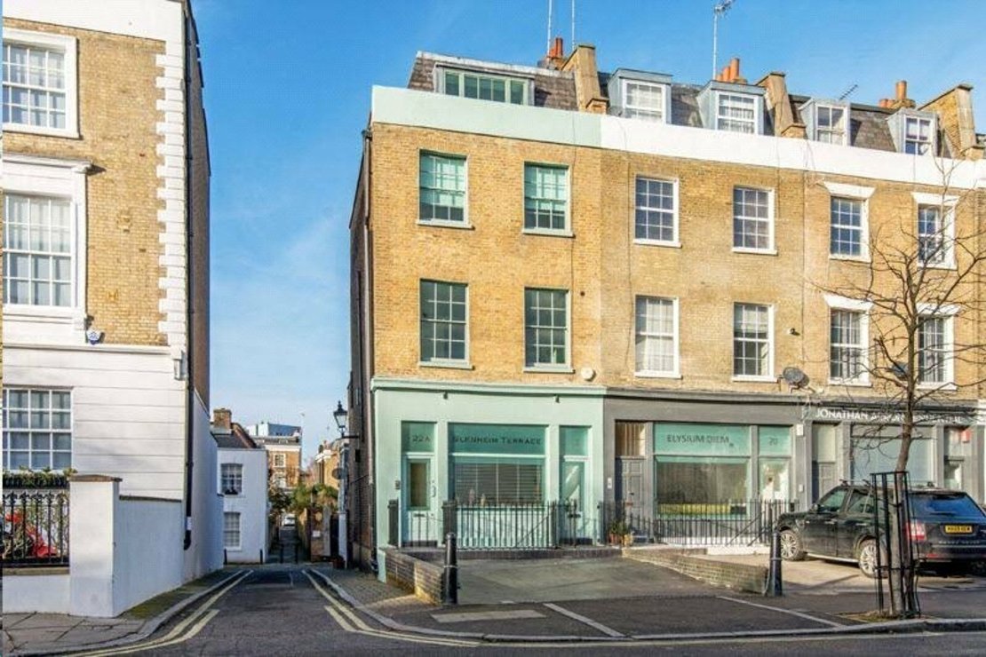 2 bedroom Flat to rent in Blenheim Terrace-view1