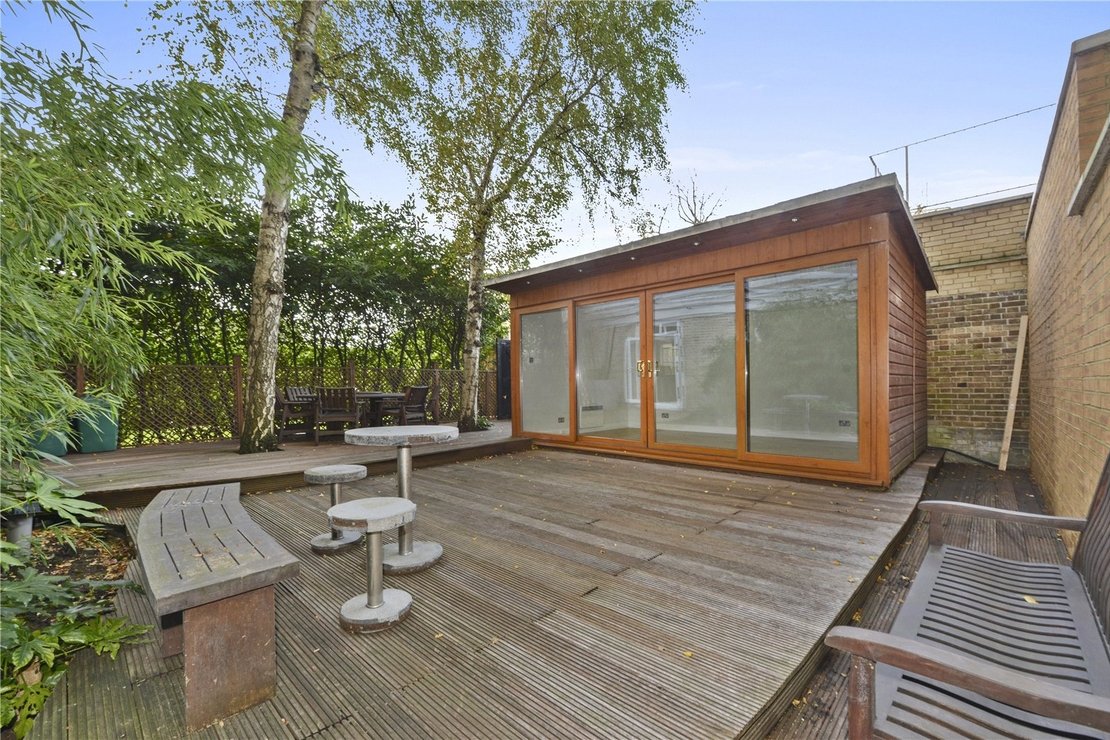 3 bedroom Flat,Newhome to rent in Boydell Court-view12