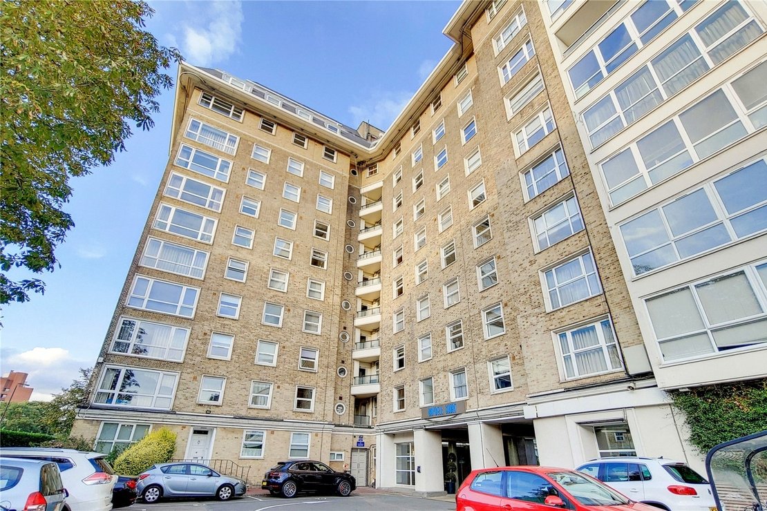 3 bedroom Flat,Newhome to rent in Boydell Court-view11