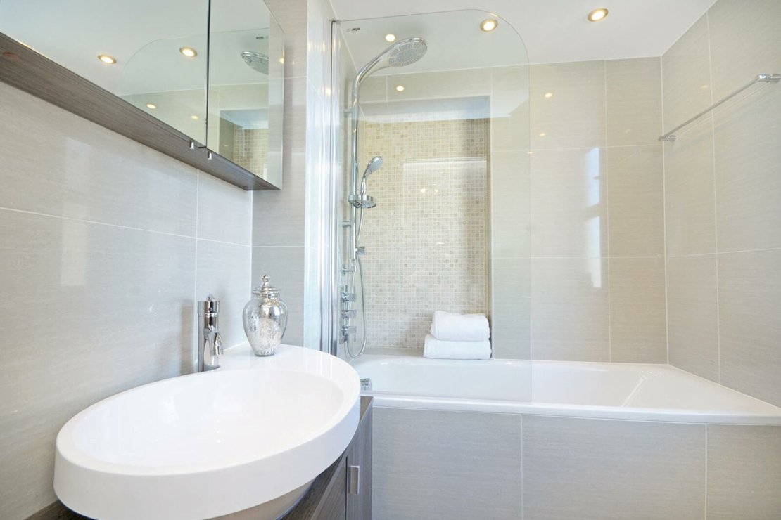 3 bedroom Flat,Newhome to rent in Boydell Court-view6
