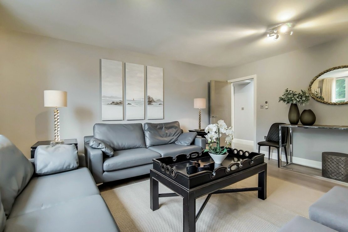 3 bedroom Flat,Newhome to rent in Boydell Court-view6