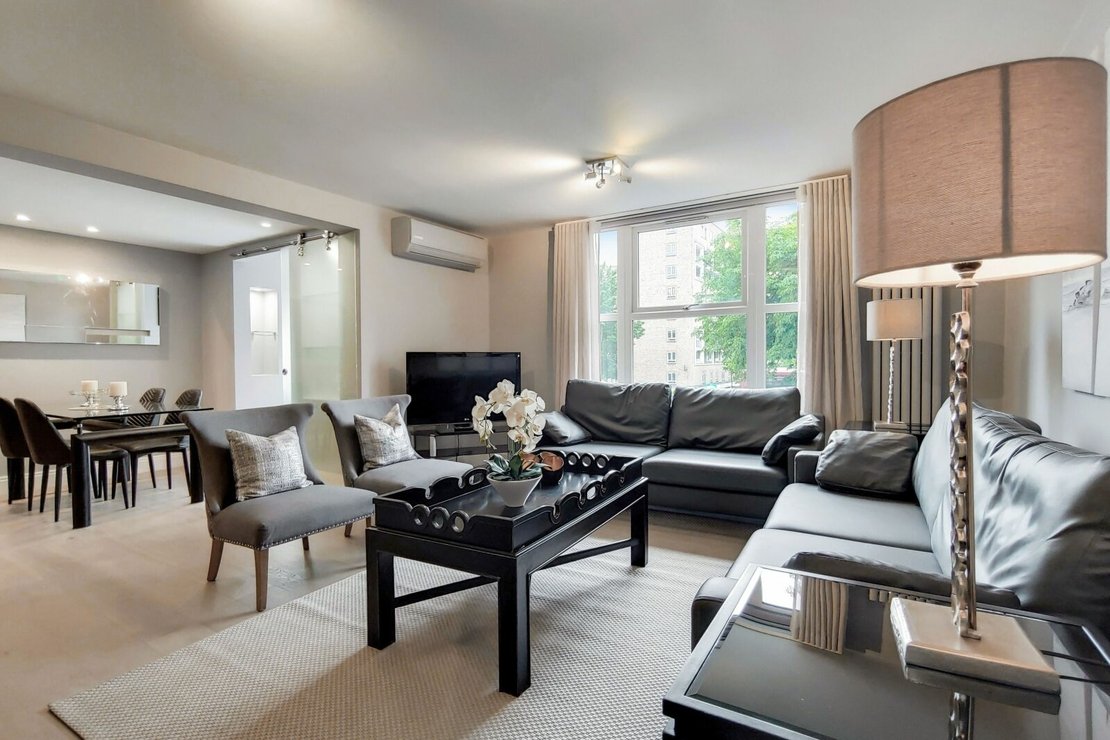 3 bedroom Flat,Newhome to rent in Boydell Court-view1
