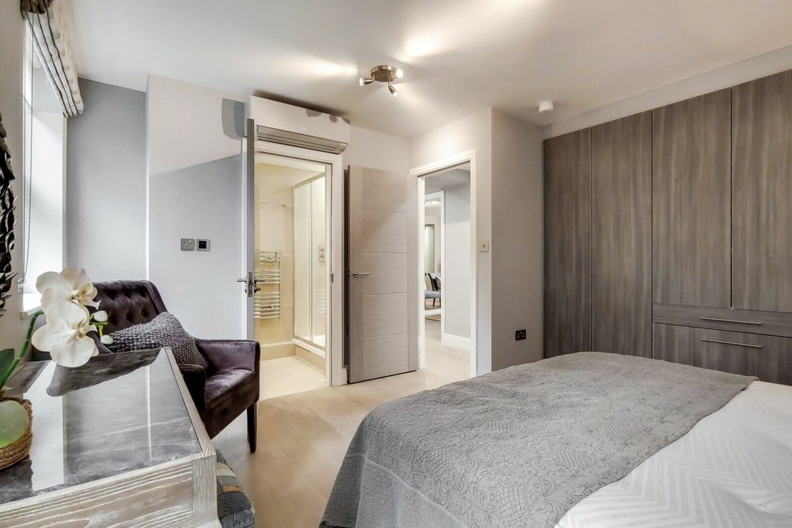 3 bedroom Flat,Newhome to rent in Boydell Court-view7