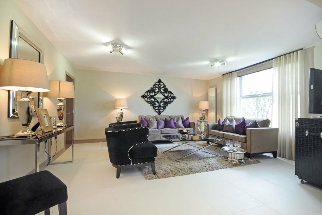 3 bedroom Flat,Newhome to rent in Boydell Court-view3