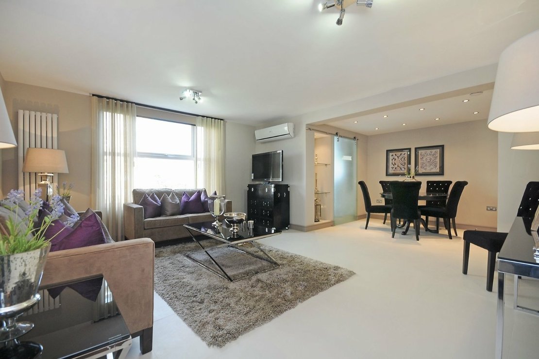 3 bedroom Flat,Newhome to rent in Boydell Court-view4