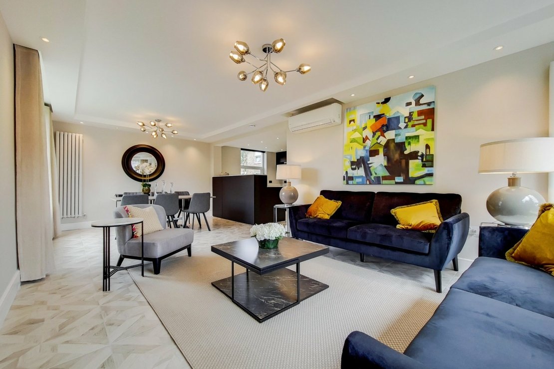 3 bedroom Flat,Newhome to rent in Boydell Court-view1