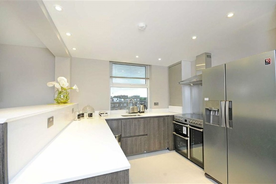 3 bedroom Flat,Newhome to rent in Boydell Court-view2