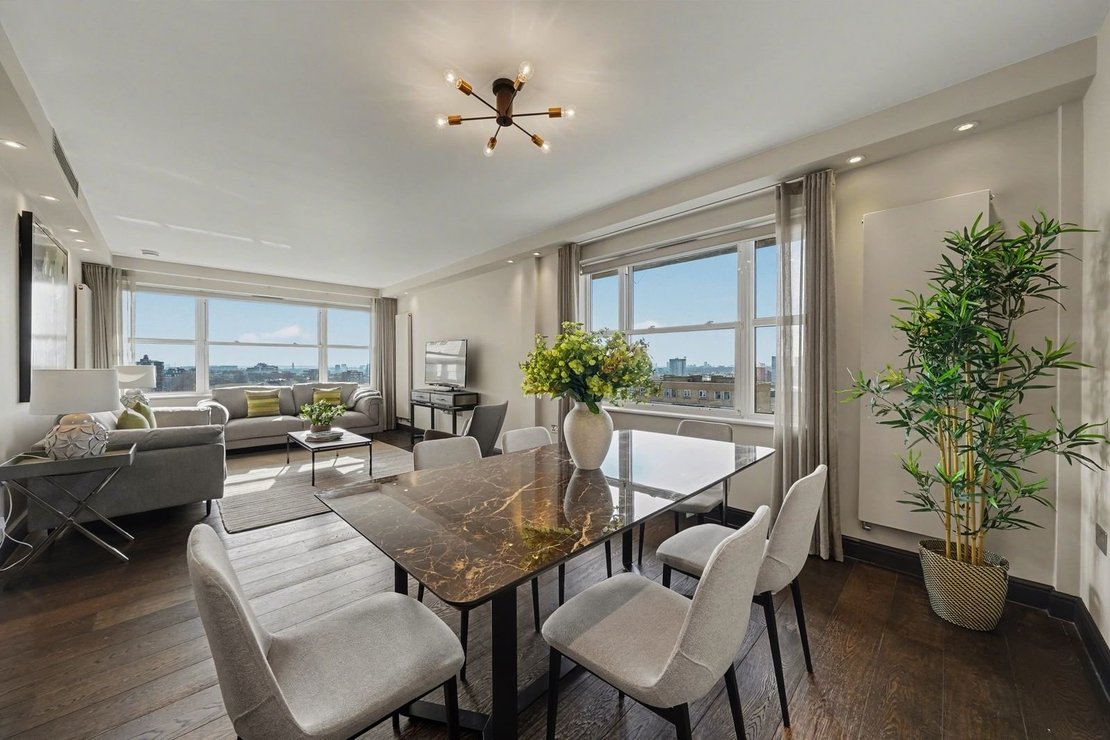 3 bedroom Flat,Newhome to rent in Boydell Court-view1