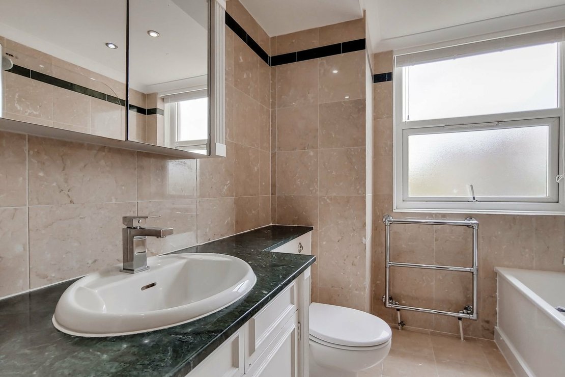 3 bedroom Flat,Newhome to rent in Boydell Court-view11