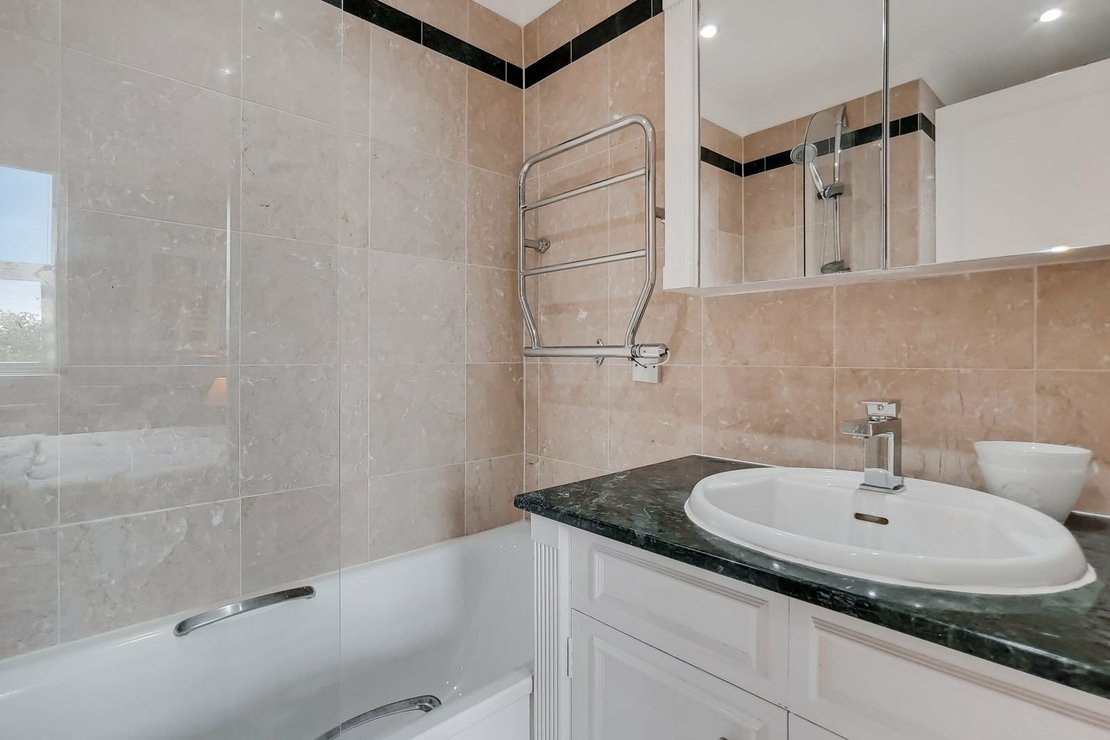 3 bedroom Flat,Newhome to rent in Boydell Court-view12