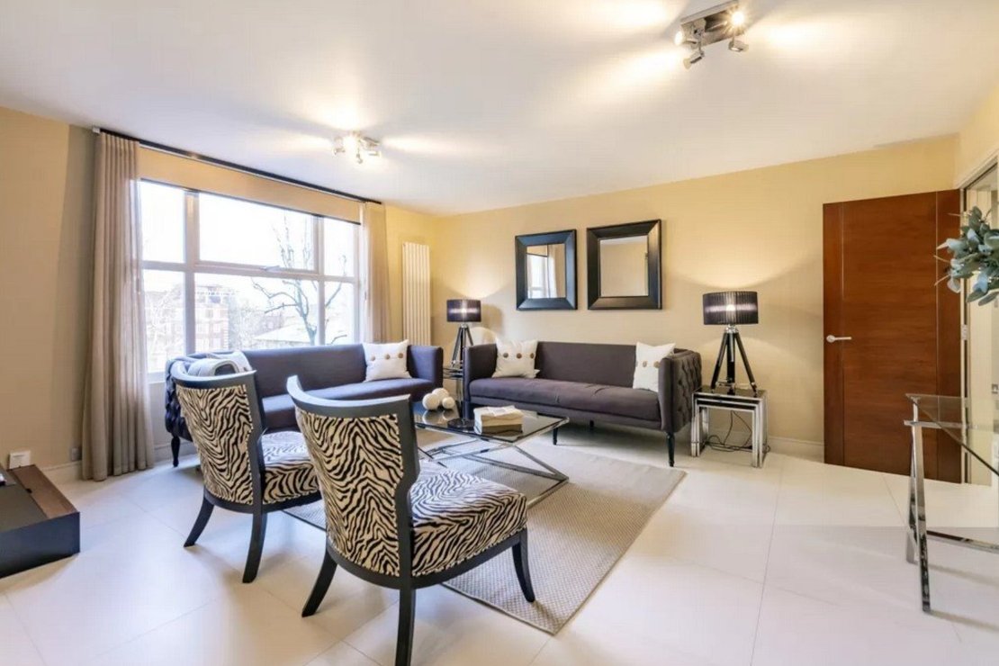 3 bedroom Flat,Newhome to rent in Boydell Court-view5