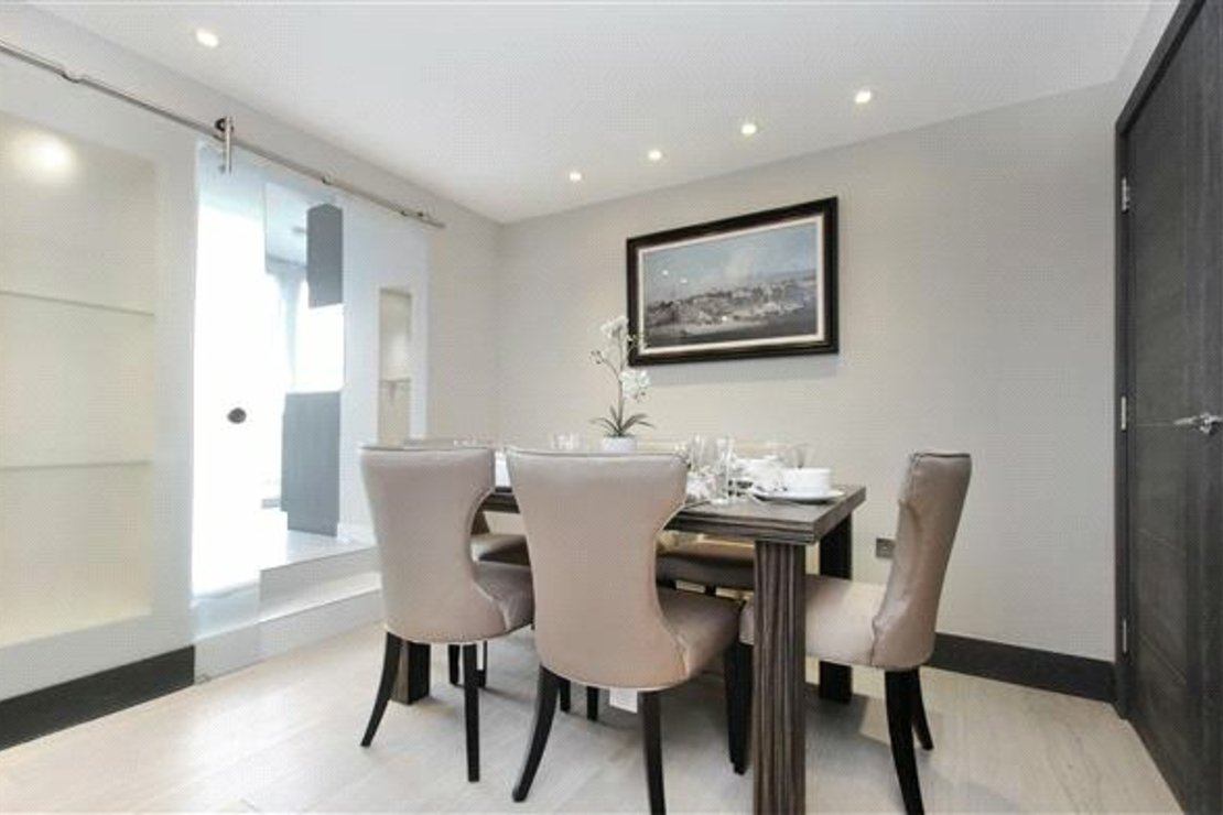 3 bedroom Flat,Newhome to rent in Boydell Court-view11