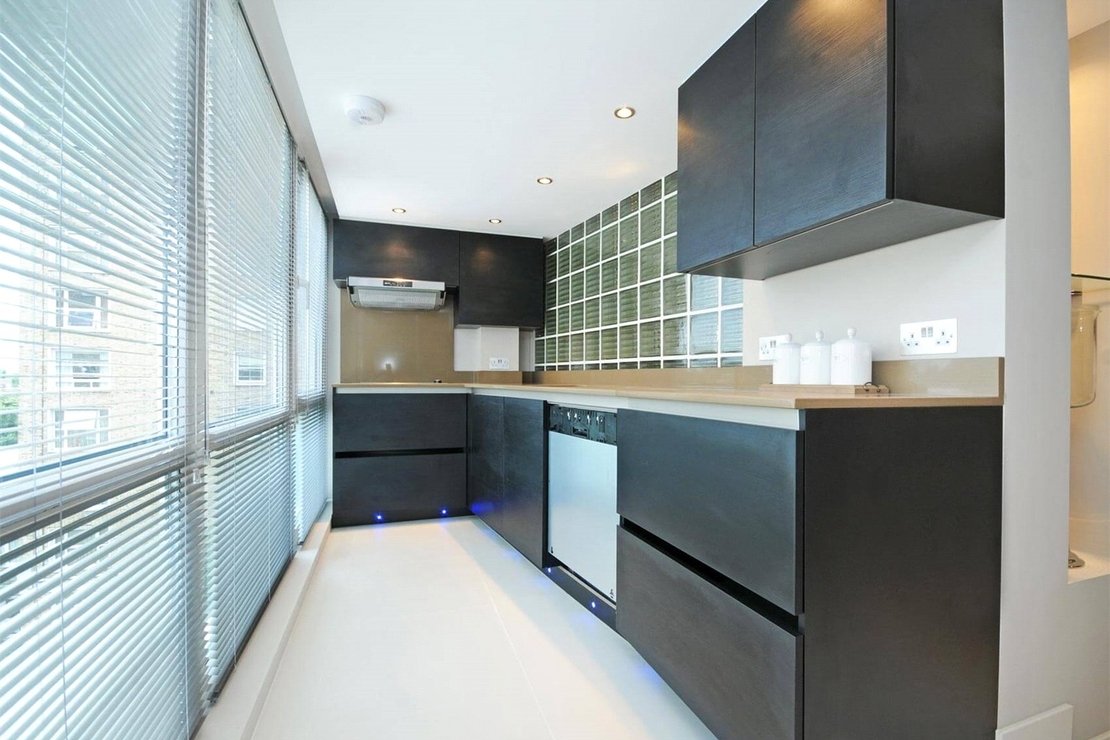 3 bedroom Flat,Newhome to rent in Boydell Court-view3