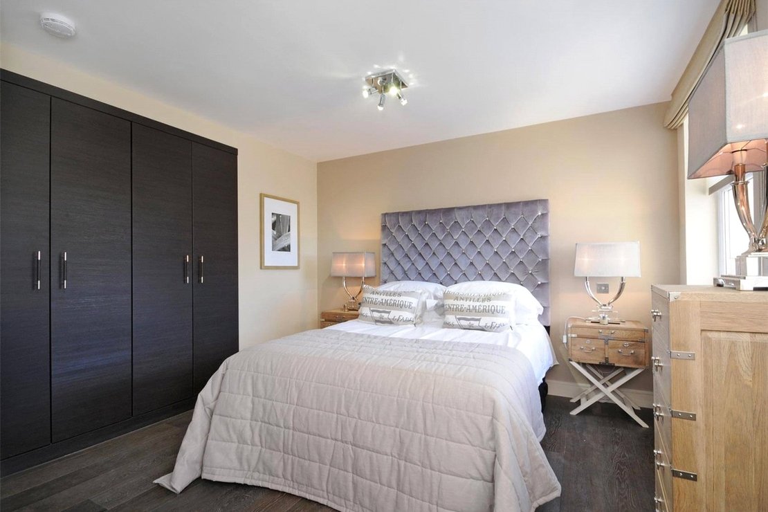 3 bedroom Flat,Newhome to rent in Boydell Court-view4